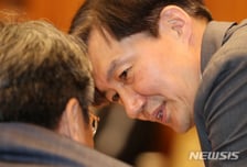 [춘추관]폴리페서 논란과 조국의 '정당방위'