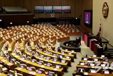 [의감록]선거법 개정안 통과과정과 위성정당 논의