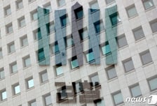 秋 '수사지휘권 발동'에 검사들 "15년전 악몽 떠올라"[검블리]