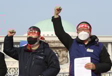 커지는 '노조할 권리' 쪼그라드는 '기업할 권리'…균형이 무너졌다