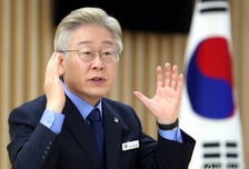 전속고발권 없애자는 유력 대권주자들, 두려움에 떠는 기업들