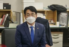 박용진 "이재명, 본선서 가장 불안한 후보…기본소득, 무책임"