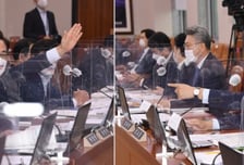 문재인 '청와대'의 마지막 국정감사[우보세]