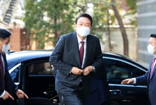 "기업 이해하는 쪽이 해야"...'외교통상' 걱정하는 기업들