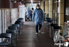 중국 입국자 11명 공항서 확진…양성률 5.5% '나흘만에 한자릿수'