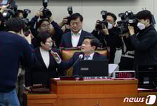 '망국적 포퓰리즘'에 맞서는 방법 [우보세]