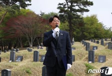 "통진당 후신 아냐" 해명에도 강성희 국방위行에 관심 쏠린 이유