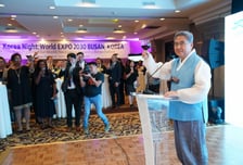 박진, '범 내려온다'팀과 중남미서 '즉석 댄스 홍보전'…"부산 이즈 레디"