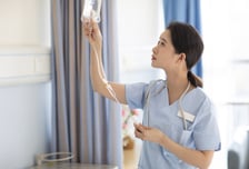 '장롱면허 간호사' 11만명 육박…3년 새 4천명 늘었다