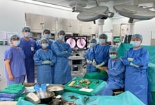 전남대병원, 세계 최초 3D 프린트로 만든 '인공 팔꿈치' 수술 성공