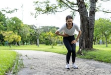 물먹듯 '아아' 마셨다간 피 본다…출산의 고통 버금간다는 이 질환