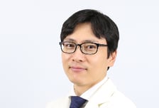 "에어컨 빵빵한 거실 바닥서 잘래" 최악인 이유? 더위 피하려다가…