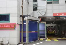 주취자 보호하다 치료 필요할 때만 응급실로…병원·경찰 다 웃었다