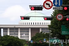 정치권 당리당략 볼모 잡힌 사법부…"대법원장 공석 피해는 국민만"