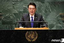 "뉴욕 순방 효과" 尹대통령 지지율 38%...한주 만에 반등