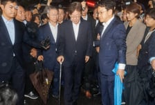 구치소 문턱서 돌아온 이재명…반란표 '통합' vs '응징' 갈림길