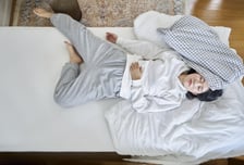 "명절 때 푹 쉬었는데 '불면증' 생겼어요"…이유 있었다