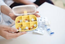 "요일별로 해놨어, 챙겨 먹어"…약 소분, '약발' 안 떨어질까