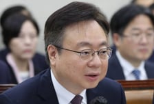 조규홍 장관 "미니·지방·국립대 의대 정원 확대"… 510명 이상 늘릴 듯