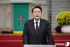 尹대통령 지지율, 3주만에 반등 '36%'…국민의힘 36%·민주 48%