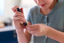 당뇨 환자 3명 중 1명 "걸린지도 몰라"… 예방에는 '허리둘레' 중요