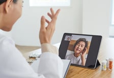 "대면만 못해" vs "부정맥 시급"…물꼬 트인 비대면 진료, 엇갈린 반응