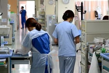 존엄사 원했지만 자식은 "안돼"…갈비뼈 부러지며 CPR 받은 89세母