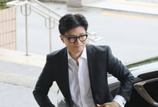 "뱃살 하나도 없네"…한동훈처럼 50대에도 '늘씬한' 아재 되려면