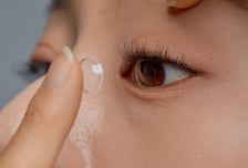 렌즈 빼고 안경 쓰세요…당뇨·암 유발 '화학물질' 몸에 쌓인다