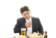 술만 마시면 '발그레', 가슴 답답…"이런 사람에 술 권했다간 큰일"