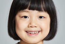 "앙 다물 때 치아 선 삐뚤어요"…우리 아이 첫 교정 검진, 언제가 좋을까