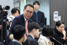 결판 안 나는 의대 증원…정부 머뭇거리자 의료계 '총파업' 만지작?