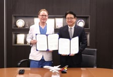 자생한방병원, 아시아나항공과 '해외 환자 유치' MOU 체결