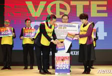 정부 의대정원 확대 강행 기조…의협 "400만 표 걸렸다" 압박