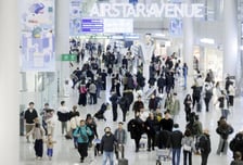 눈 건강 안좋은데 해외여행 괜찮나?…"이 경우 비행기 타지마세요"