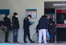 뺑뺑이 끝에 죽으면 어쩌지?…2000년 의사파업 땐 오히려 줄었다