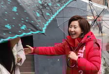 "나길동이라 불려요" 나경원 vs "정권심판하라고" 류삼영...동작을 격돌