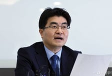 [속보] 전국 의대 16곳 교수들 "사직 압도적 찬성", 4곳 "의견 수렴 중"