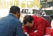 "서병수가 큰 인물" "동네 잘 될라믄 전재수"...부산 북구 5선 vs 현역