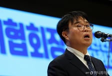 "의사 탄압하면 좌시 안 해" 연일 정부 압박…임현택이 꺼낸 카드는