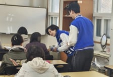 "어차피 김대식 찍을낀데" vs "고생한 배재정, 이젠 돼야지예"