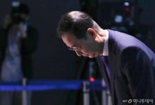 정부는 힘 잃고, 의사들은 내홍…그러는 사이 응급환자 사망 속출