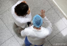 "근거만 가져와 달라" 정부의 의대증원 재논의 조건에 의사들 갈렸다
