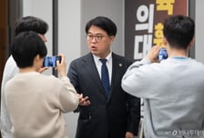 "대법관 승진 회유 있었을 것" 의협 회장, 증원 집행정지 항고 의지