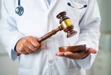 "존경하는 재판장님"…의대 교수들 '의대증원 취소' 탄원서 취합 중