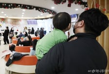 '1명이 17명 감염' 이 병 심상찮다…10년새 최대 유행에 '방역 비상'