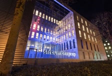 스트라우만 "프리미엄 임플란트와 구강스캐너로 시장 1위 굳힐 것"