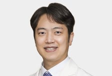 볼록 나온 배, 뒤뚱뒤뚱 오리걸음…"엄마, 이게 다 허리 문제래"