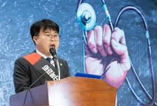 "환자 불편해야 우리 말 듣지"...국민 또 볼모로 잡은 의사들의 속내