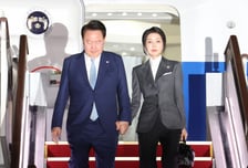 尹 대통령 지지율 30%, 10주째 횡보…영남·노년층 지지율 하락